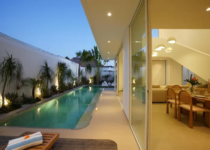 4bd Mediterranean With Rooftop And Private Pool Villa Canggu