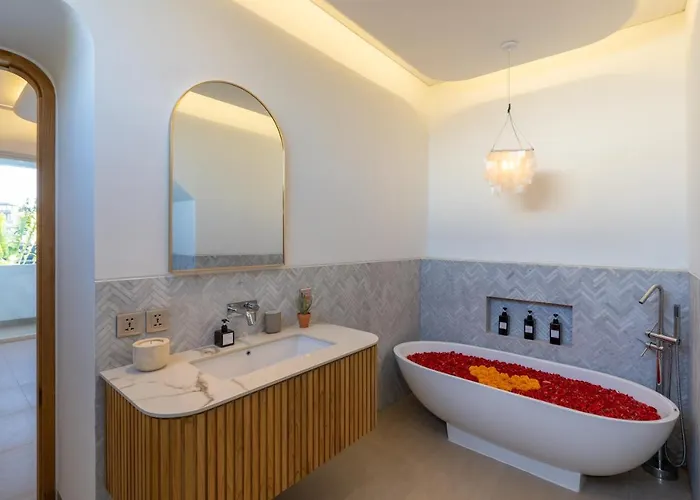 Villa 4bd Mediterranean With Rooftop And Private Pool