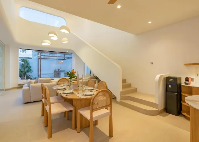 4bd Mediterranean With Rooftop And Private Pool Canggu