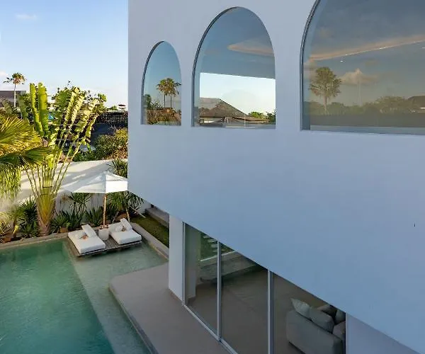 Villa 4bd Mediterranean With Rooftop And Private Pool