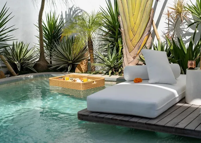 4bd Mediterranean With Rooftop And Private Pool *