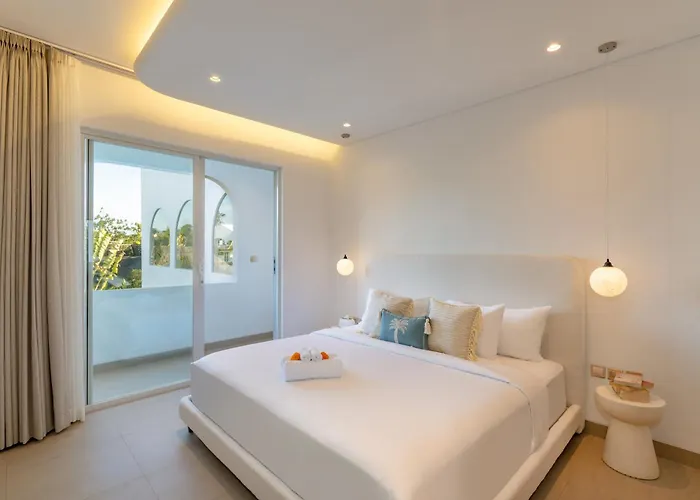 4bd Mediterranean With Rooftop And Private Pool Canggu