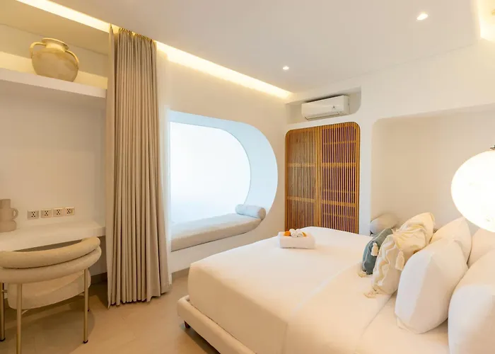Villa 4bd Mediterranean With Rooftop And Private Pool Canggu