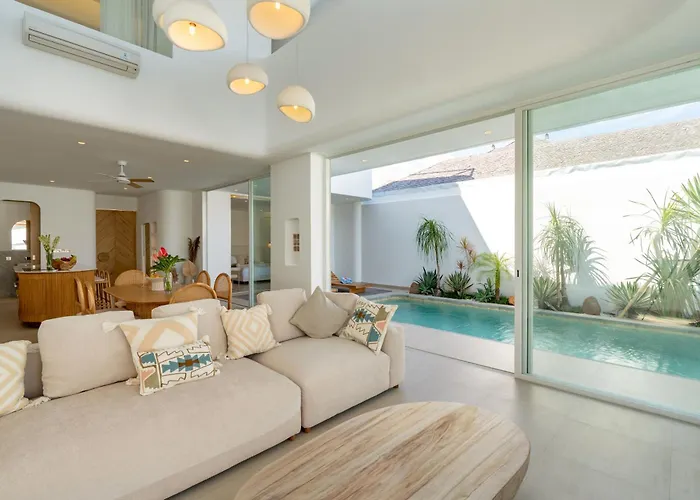 4bd Mediterranean With Rooftop And Private Pool Villa